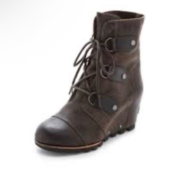 Sorel Shoes - Do not buy! For @cozdc 💞 - Sorel Joan or Arctic - EUC